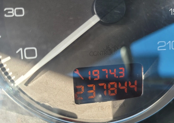 Peugeot 307 cena 7800 przebieg: 237890, rok produkcji 2006 z Wołomin małe 16